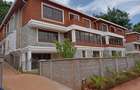 5 Bed House with En Suite at Kyuna - 2