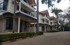 5 Bed Townhouse with En Suite at Lavington Green - 13