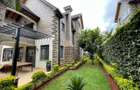 5 Bed Townhouse with En Suite in Lavington - 4