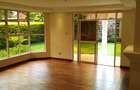 5 Bed House with En Suite in Lavington - 7