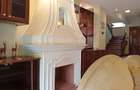 4 Bed House with En Suite in Lavington - 9