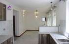 3 Bed Townhouse with En Suite at Silanga Road - 6