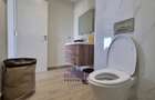 Serviced 2 Bed Apartment with En Suite at Riverside Dr - 19