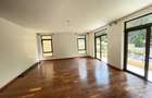 5 Bed Townhouse with En Suite at Lavington Green - 8