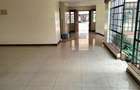 5 Bed Townhouse with En Suite in Westlands Area - 15