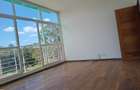 5 Bed Villa with En Suite at Convent Road - 4