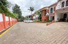 5 Bed Townhouse with En Suite at Lavington Green - 3