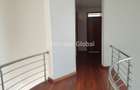 4 Bed House with En Suite in Westlands Area - 2