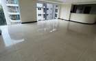 4 Bed Apartment with En Suite at Riverside - 4
