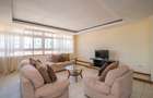 3 Bed Apartment with En Suite at School Lane - 2