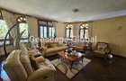 5 Bed House with En Suite in Runda - 12