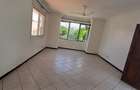 4 Bed Apartment with En Suite at Beach Road - 5