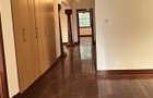 5 Bed Villa with En Suite at Lavington - 8