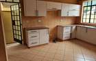 4 Bed Townhouse with En Suite at Lavington - 18