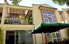 5 Bed Townhouse with En Suite at Brookside Drive - 3