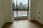 Serviced 1 Bed Apartment with En Suite at Westlands - 11