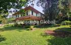 5 Bed House with En Suite in Rosslyn - 7