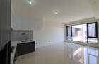 1 Bed Apartment with En Suite at Westlands Rd - 2