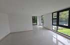 6 Bed Villa with En Suite in Runda - 5