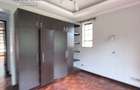 5 Bed Townhouse with En Suite at Rosslyn - 11