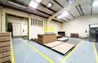 7,500 ft² Warehouse with Parking in Industrial Area - 3