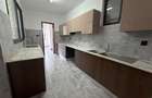3 Bed Apartment with En Suite in Riverside - 8