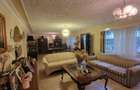 5 Bed House with En Suite in Lavington - 1