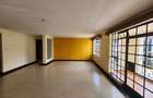 3 Bed Apartment with En Suite at Valley Arcade - 4