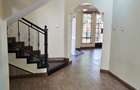 5 Bed Townhouse with En Suite at Lavington Green - 17