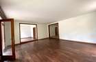 5 Bed Townhouse with En Suite at Lavington Green - 3