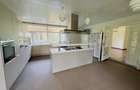 5 Bed House with En Suite at Mimosa Drive - 17