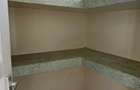4 Bed House with En Suite at Hr93 - 2