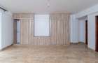 4 Bed Apartment with En Suite in Westlands Area - 5