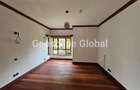 4 Bed House with En Suite in Kitisuru - 9