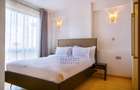 Serviced 2 Bed Apartment with En Suite at Brookside Drive - 9