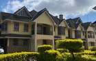 5 Bed Townhouse with En Suite at Lavington - 1