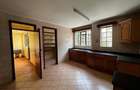 5 Bed Townhouse with En Suite in Lavington - 6