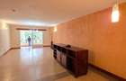 3 Bed Apartment with En Suite at Riverside Drive - 10