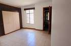 3 Bed Apartment with En Suite at 4Th Parklands - 25