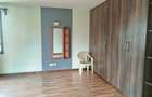 4 Bed Apartment with En Suite in General Mathenge - 15