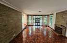 4 Bed House with En Suite in Nyari - 4