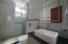 4 Bed Apartment with En Suite in Parklands - 14