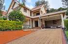 4 Bed Townhouse with En Suite in Lavington - 1