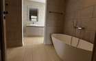 5 Bed House with En Suite in Runda - 7