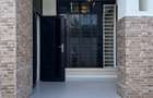 5 Bed House with En Suite in Eastern ByPass - 6