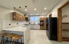 3 Bed Apartment with En Suite in Spring Valley - 14