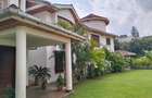 7 Bed House with En Suite in Thigiri - 4