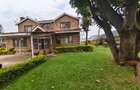 5 Bed House with En Suite at Lavington Green - 4