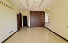 3 Bed Apartment with En Suite in Nyali Area - 12