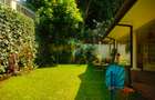 5 Bed Townhouse with Garden in Lavington - 2